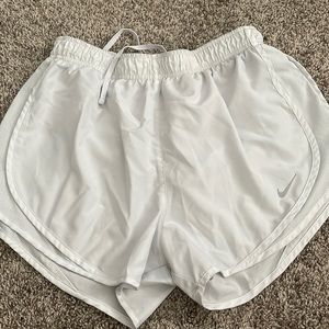 white nike shorts